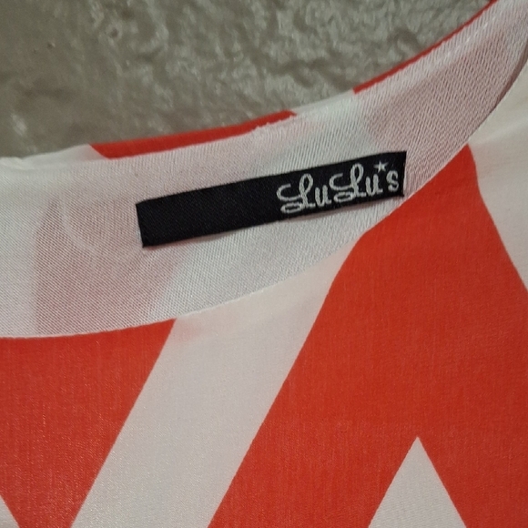 Lulu's Pink and White Boxy Tunic with 3/4 Sleeves - Picture 2 of 9